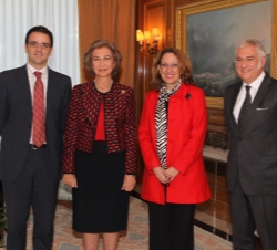 Audiencia a la Sra. Rebeca Grypan, Secretaria General Adjunta de las Naciones Unidas y Administradora Asociada del PNUD. La Reina con la Sra. Rebeca G
